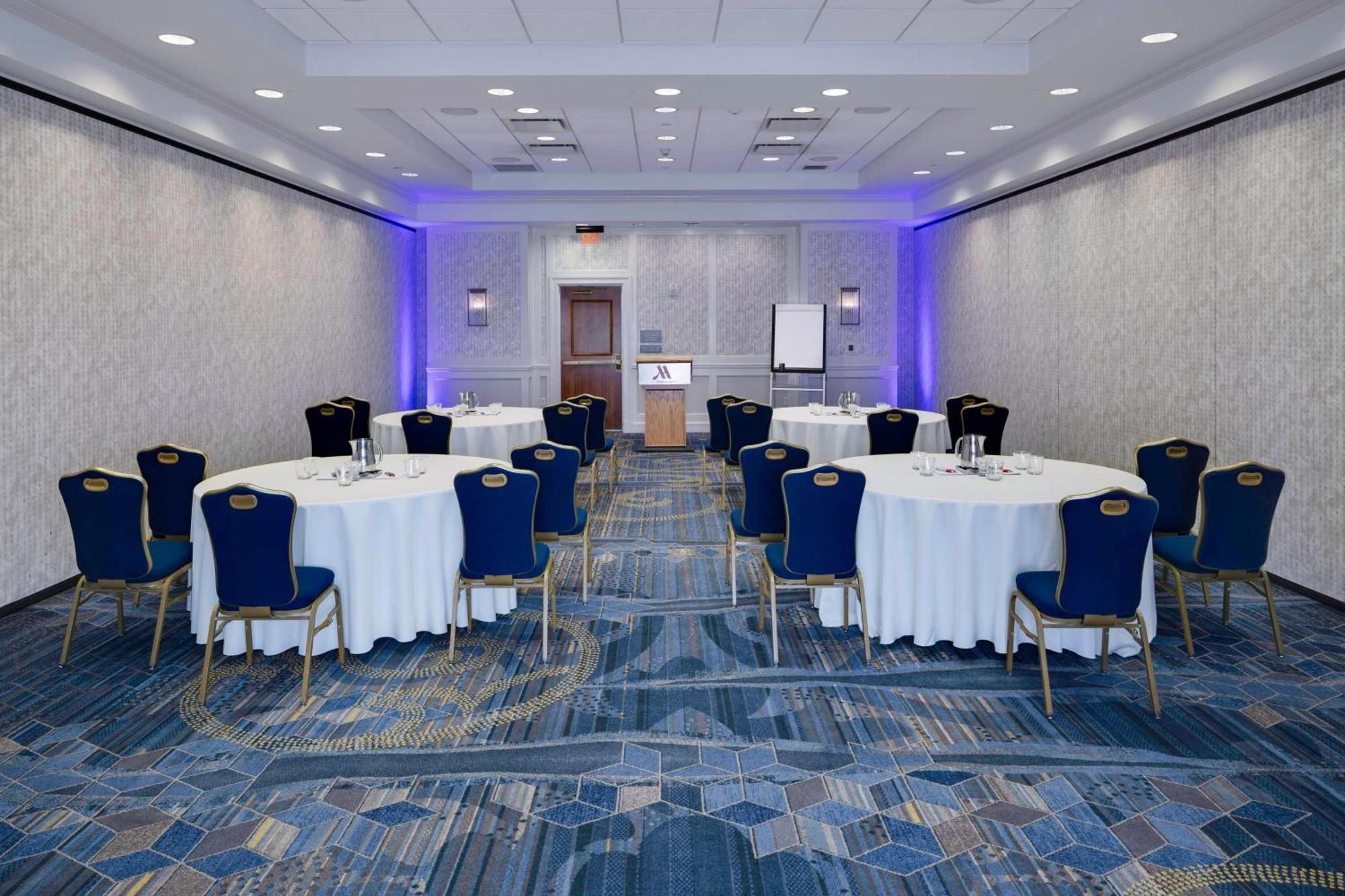Hartford Marriott Downtown Hotel Exterior photo